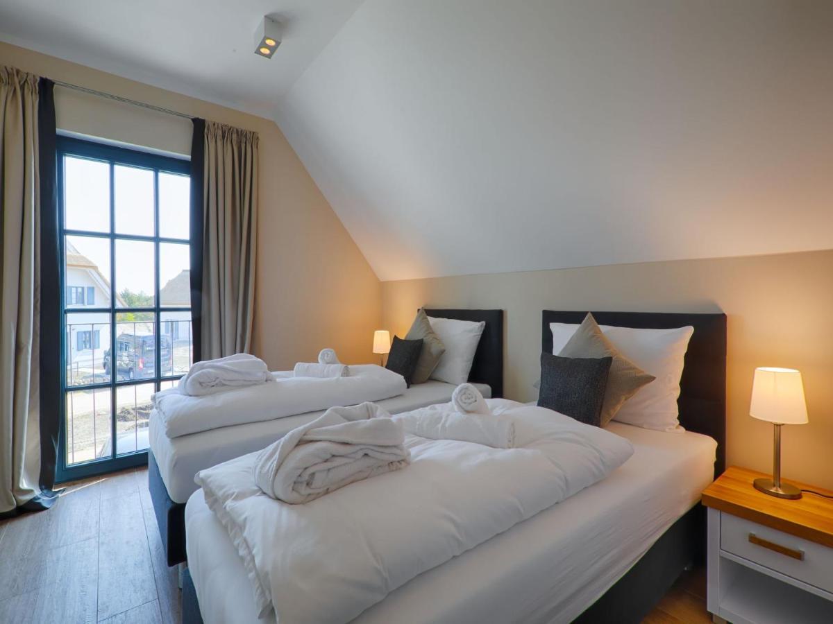 Reetland Am Meer - Luxus Reetdachvilla Mit 3 Schlafzimmern, Sauna Und Kamin F18 Dranske Luaran gambar